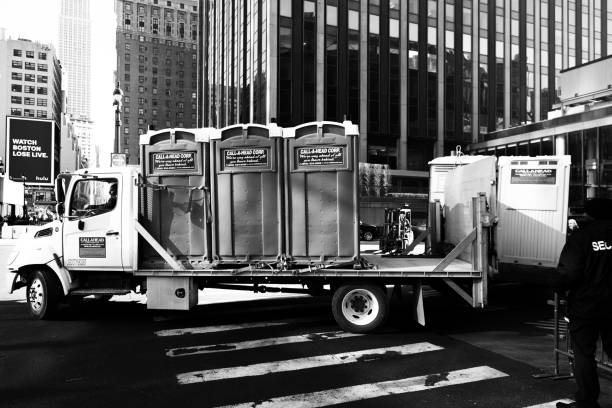 Affordable portable toilet rental in Fox Island, WA